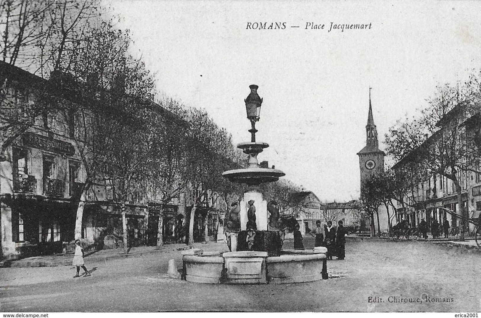 Romans Sur Isere. La Fontaine De La Place Jacquemart. - Romans Sur Isere