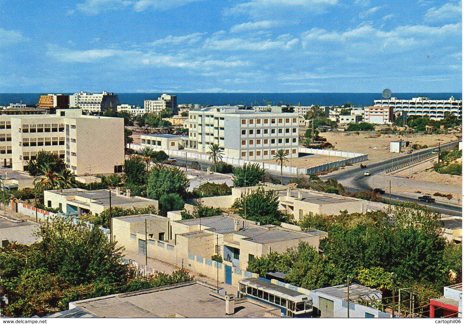 - CPM TRIPOLI (Libye) - Maisons Populaires - Photo SALEM SAADI 226/1 - - Libye