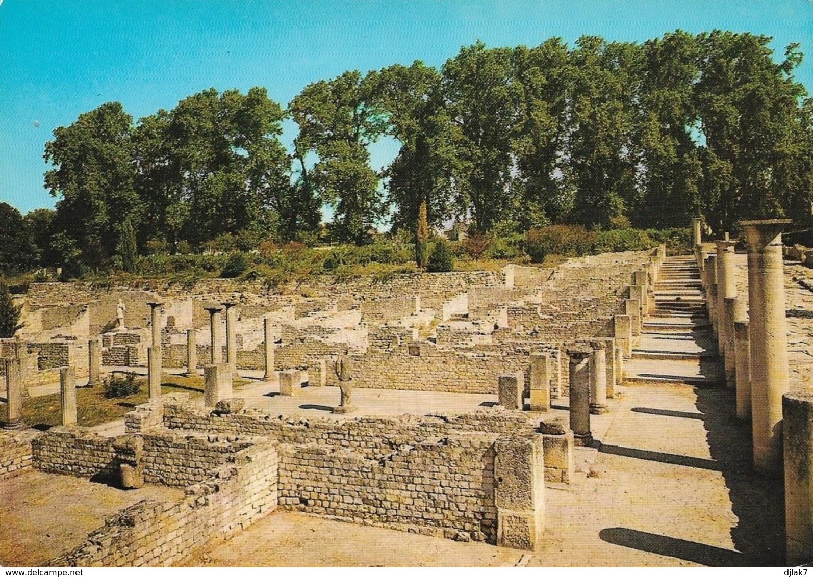 84 Vaison La Romaine Quartier De La Vilasse (2 Scans) - Vaison La Romaine