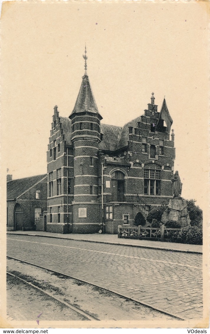 CPA - Belgique - Poppel - Het Gemeentehuis - Ravels