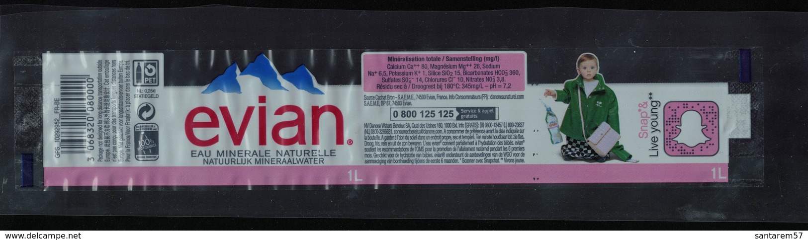 France Etiquette Eau Minérale Naturelle Evian Enfant Habillé Oversize Live Young - Autres & Non Classés