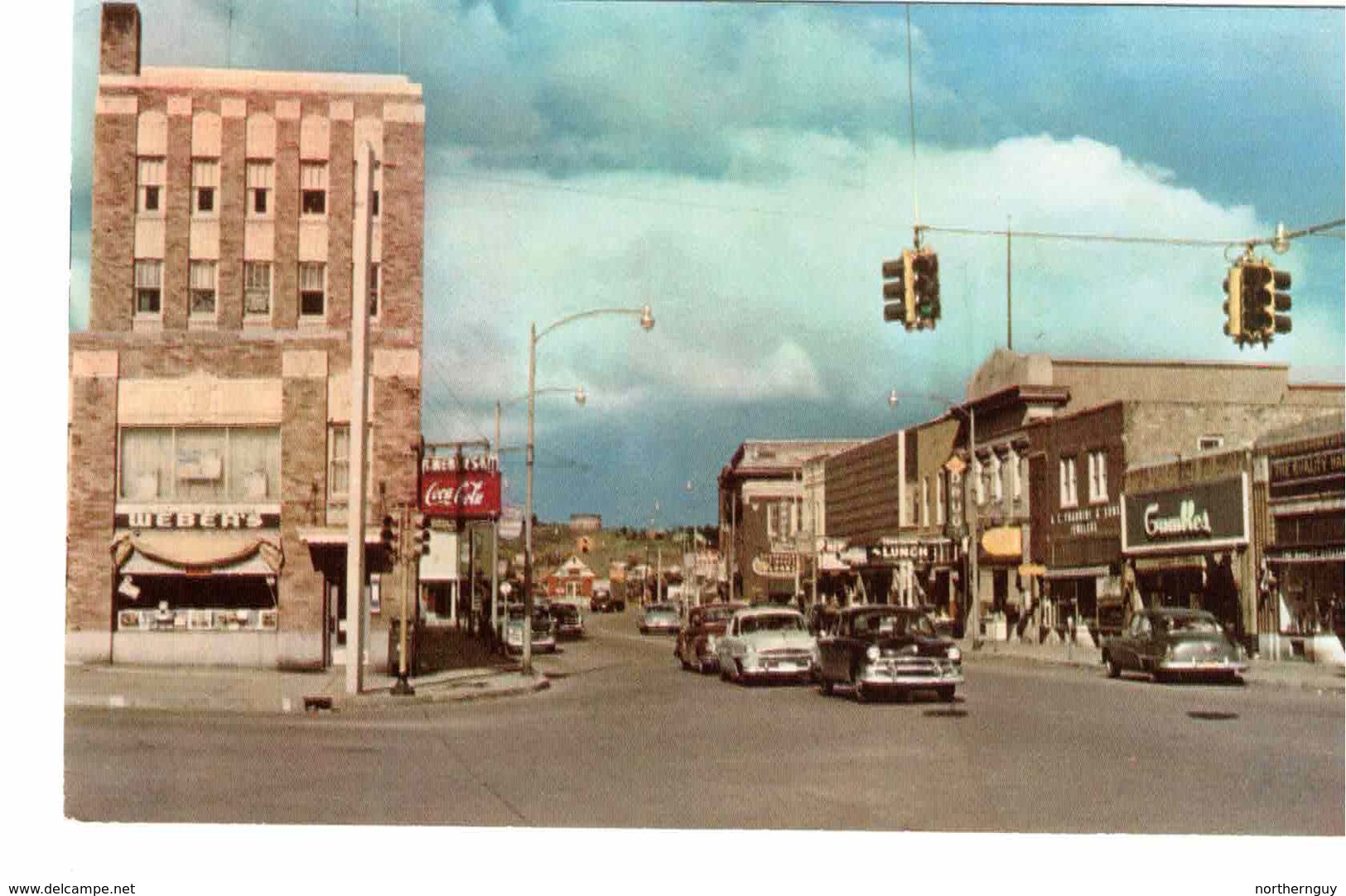 IRON MOUNTAIN, Michigan, USA, Stephenson Avenue & Stores, Old Cars, 1950's Chrome Postcard - Autres & Non Classés