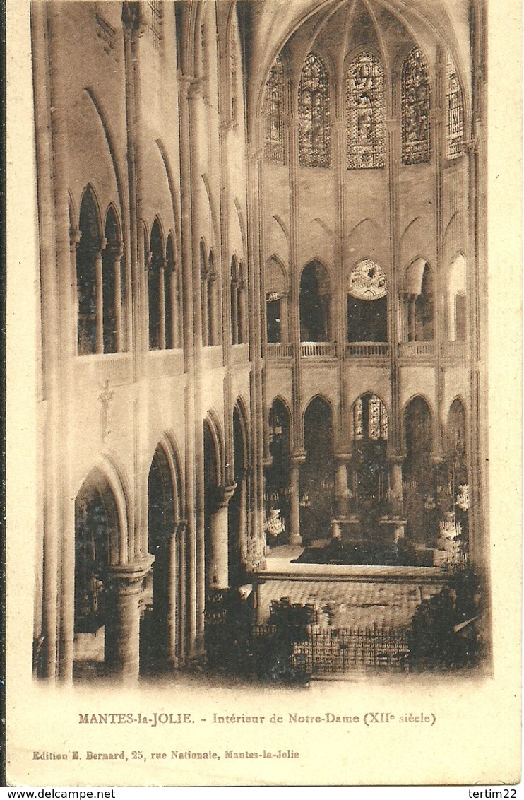 (78 YVELINES )( MANTES LA JOLIE )( EGLISE ) INTERIEUR DE NOTRE DAME - Mantes La Ville