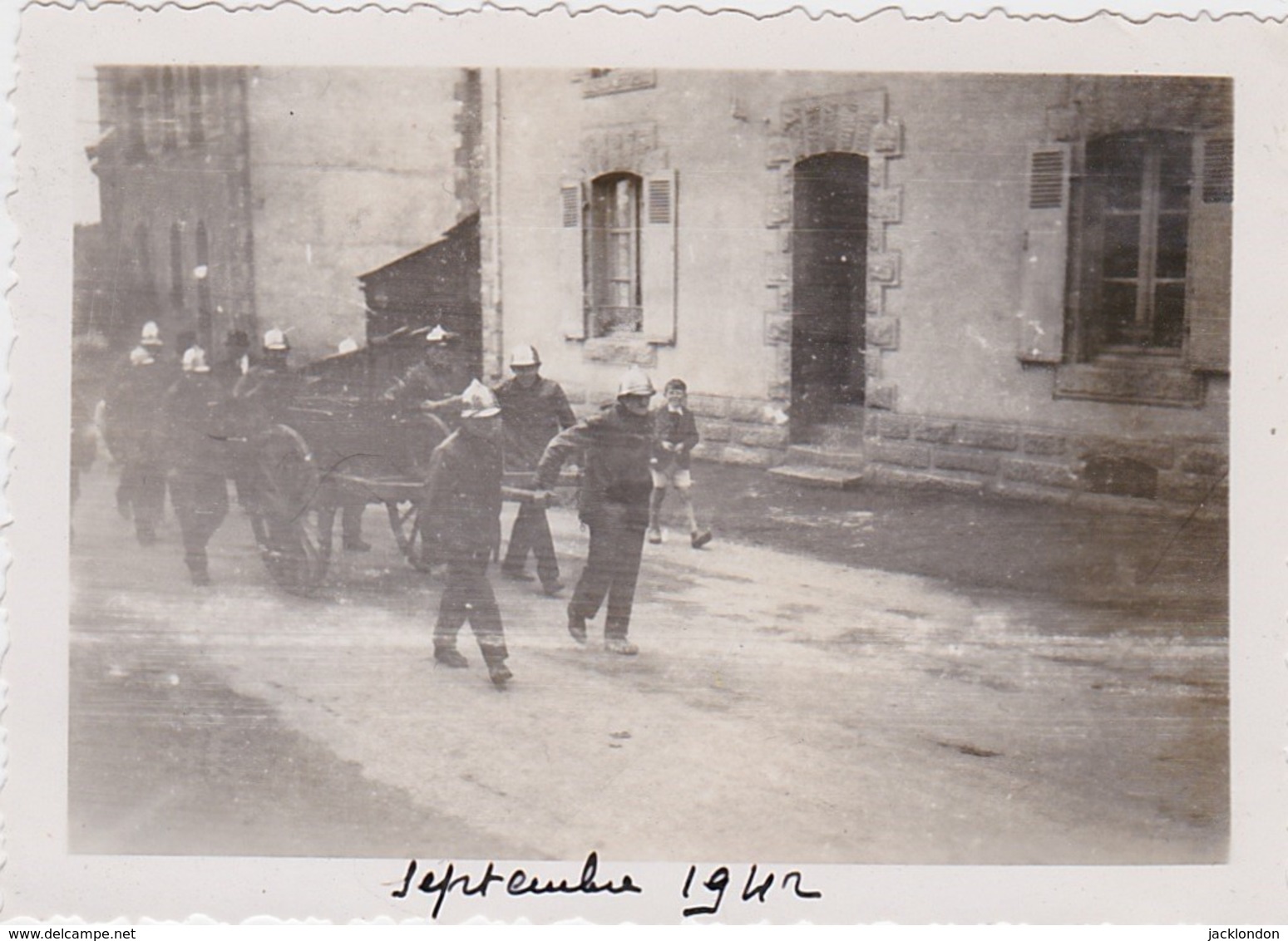 Photographie Originale 56 - BUBRY  Les Pompiers De Bubry Septembre 1942 - Lieux