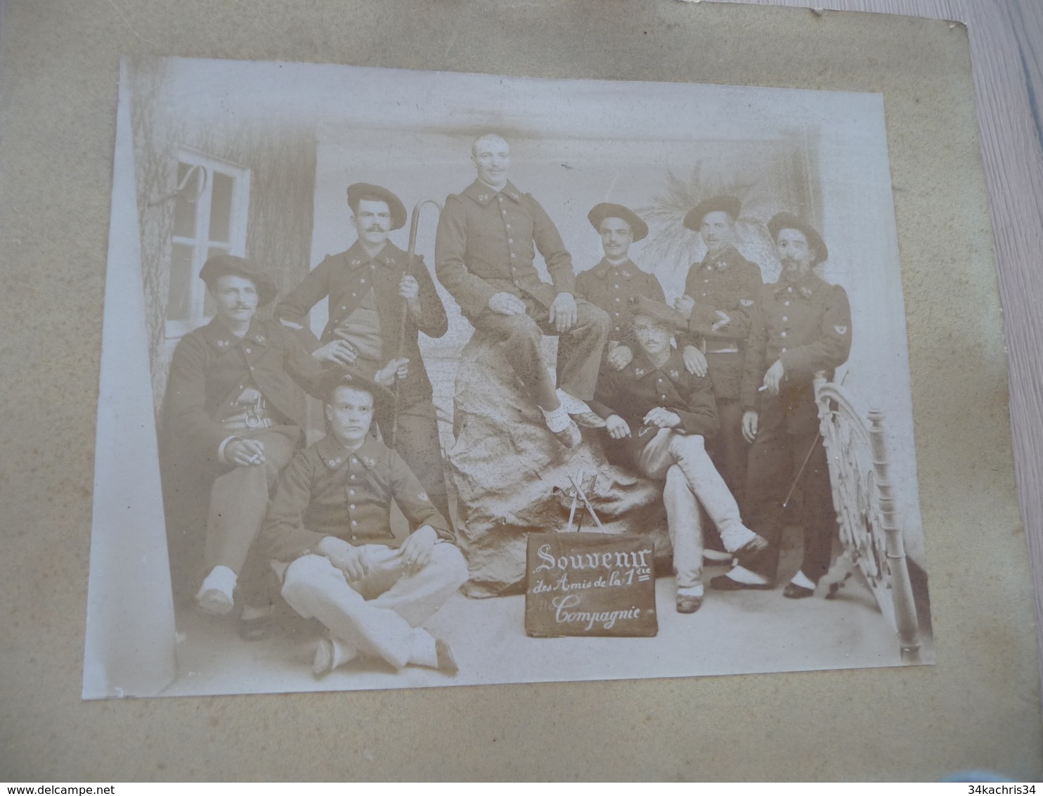 Photo Originale Collée Sur Carton XIXème Chasseurs Alpins 1ère Cie 24ème Au Col 27 X 17.5 Cm - Guerre, Militaire