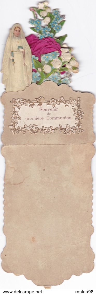 SOUVENIR DE  PREMIERE COMMUNION  CARTE A SYSTEME,  FOND IVOIRE  COMMUNIANTE  ,MUGUET, ROSE - Communion