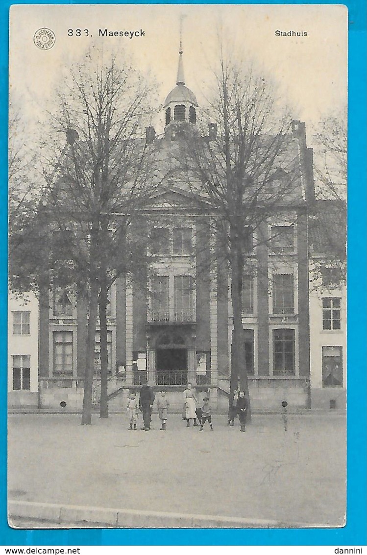 Maaseik - Stadhuis - Maaseik