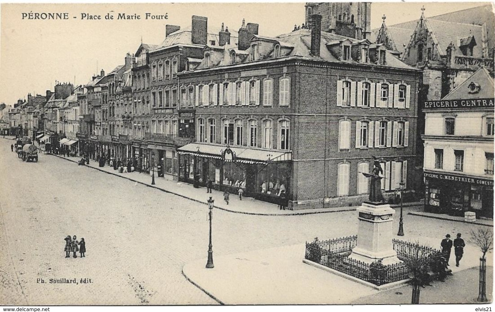 PERONNE Place De Marie Fouré - Peronne