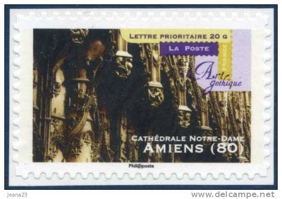 0559  Autoadhésif - Cathédrale Notre-Dame D'Amiens  Neuf  **  2011 PRO Adhésif + - Autres & Non Classés