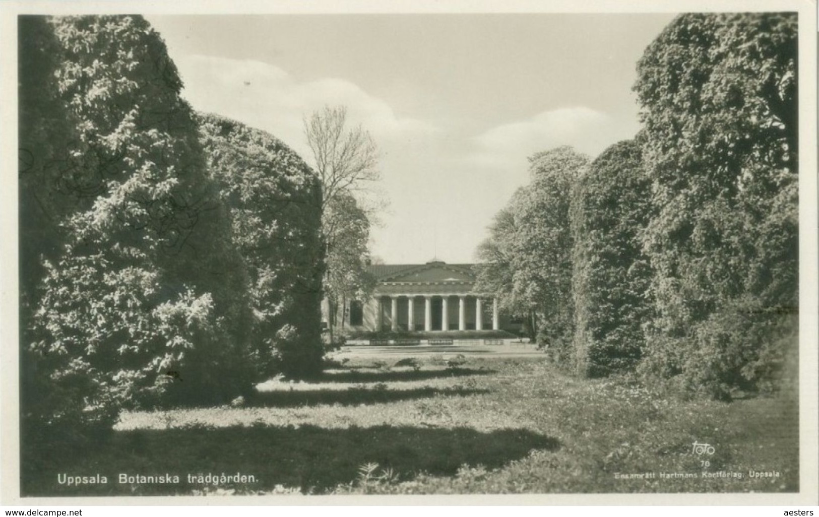 Uppsala; Botaniska Trädgården - Circulated. (Hartmans Kortförlag - Uppsala) - Zweden