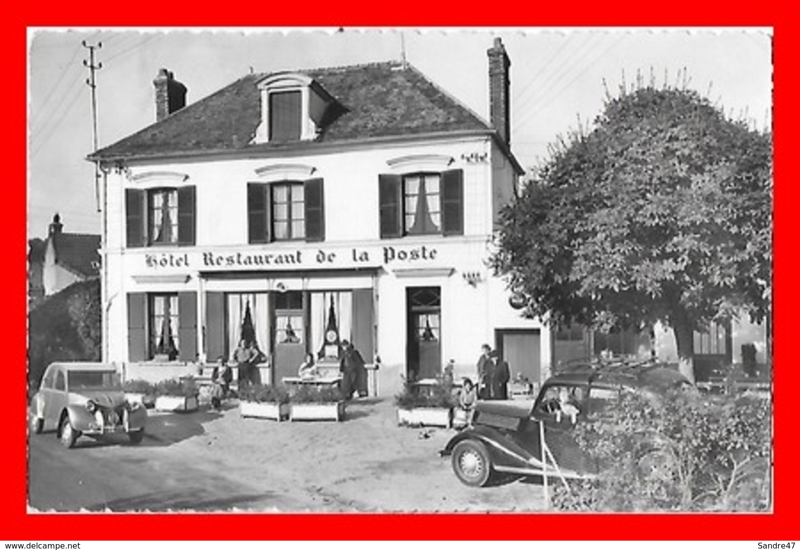 CPA (78) SAINT-LEGERE-en-YVELINES.  Hôtel Restaurant De La Poste, Animé, 2CV, Traction...A766 - St. Leger En Yvelines