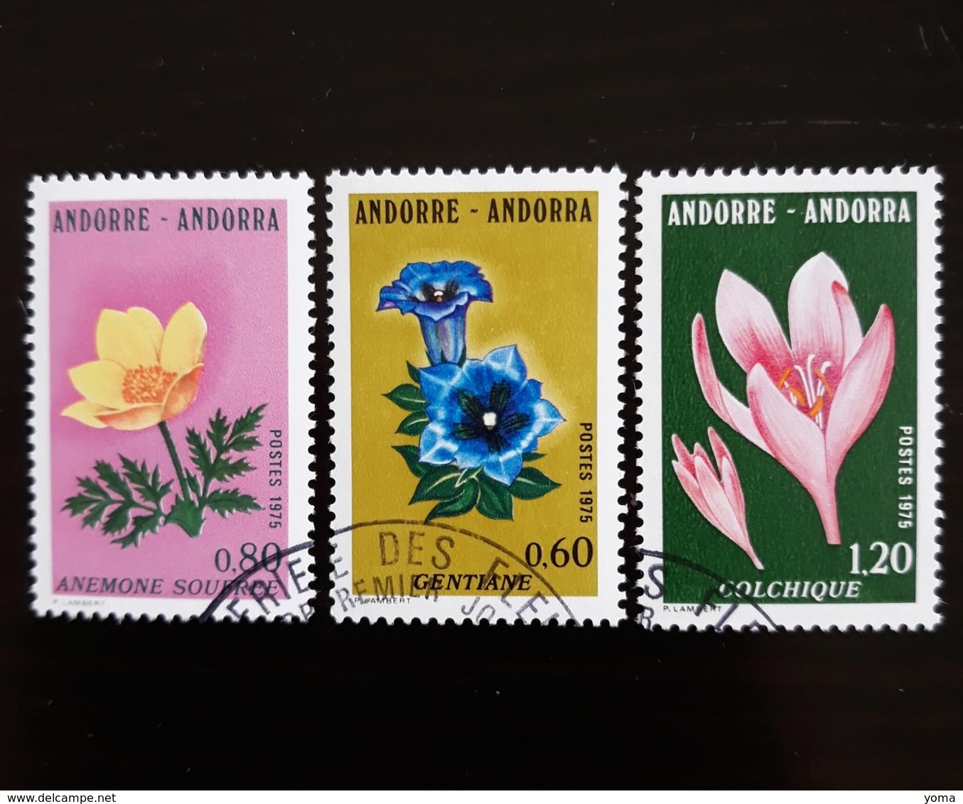 N° 245 à 247      Fleurs Des Vallées D' Andorre ( III ) - Gebruikt