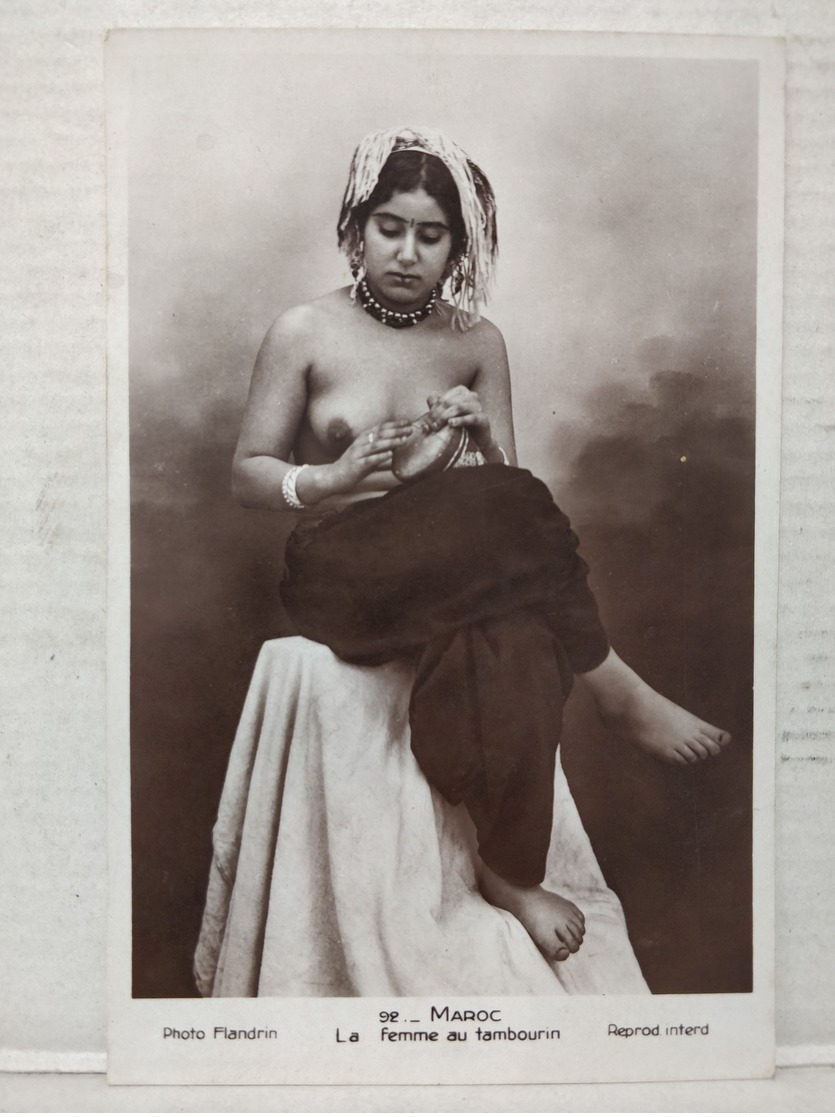 Maroc. Femme Au Tambourin. Nu - Andere & Zonder Classificatie