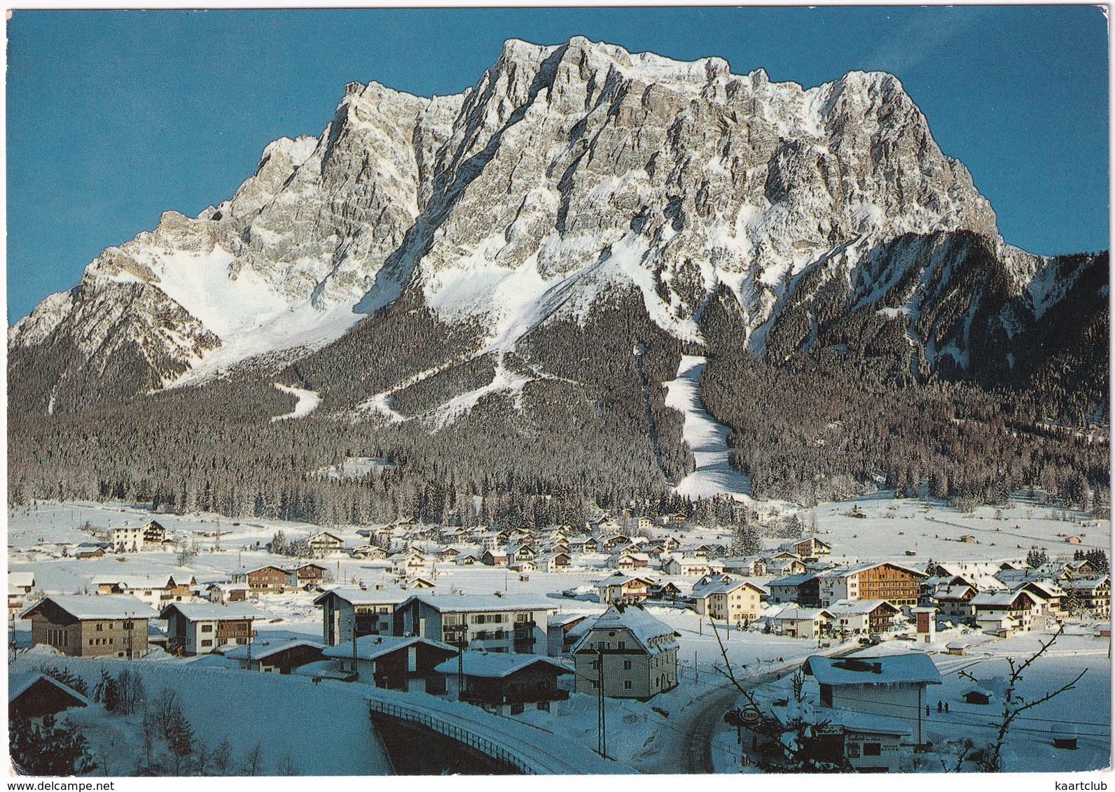 Ehrwald, 1000 M Mit Zugspitze, 2966 M - Tirol  - (Austria) - Ehrwald