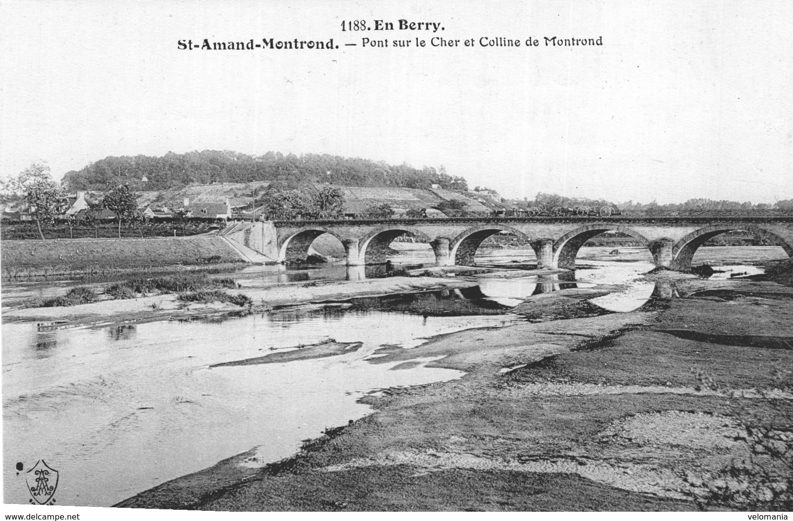 2878 Cpa Saint Amand Montrond - Pont Sur Le Cher Et Colline De Montrond - Saint-Amand-Montrond