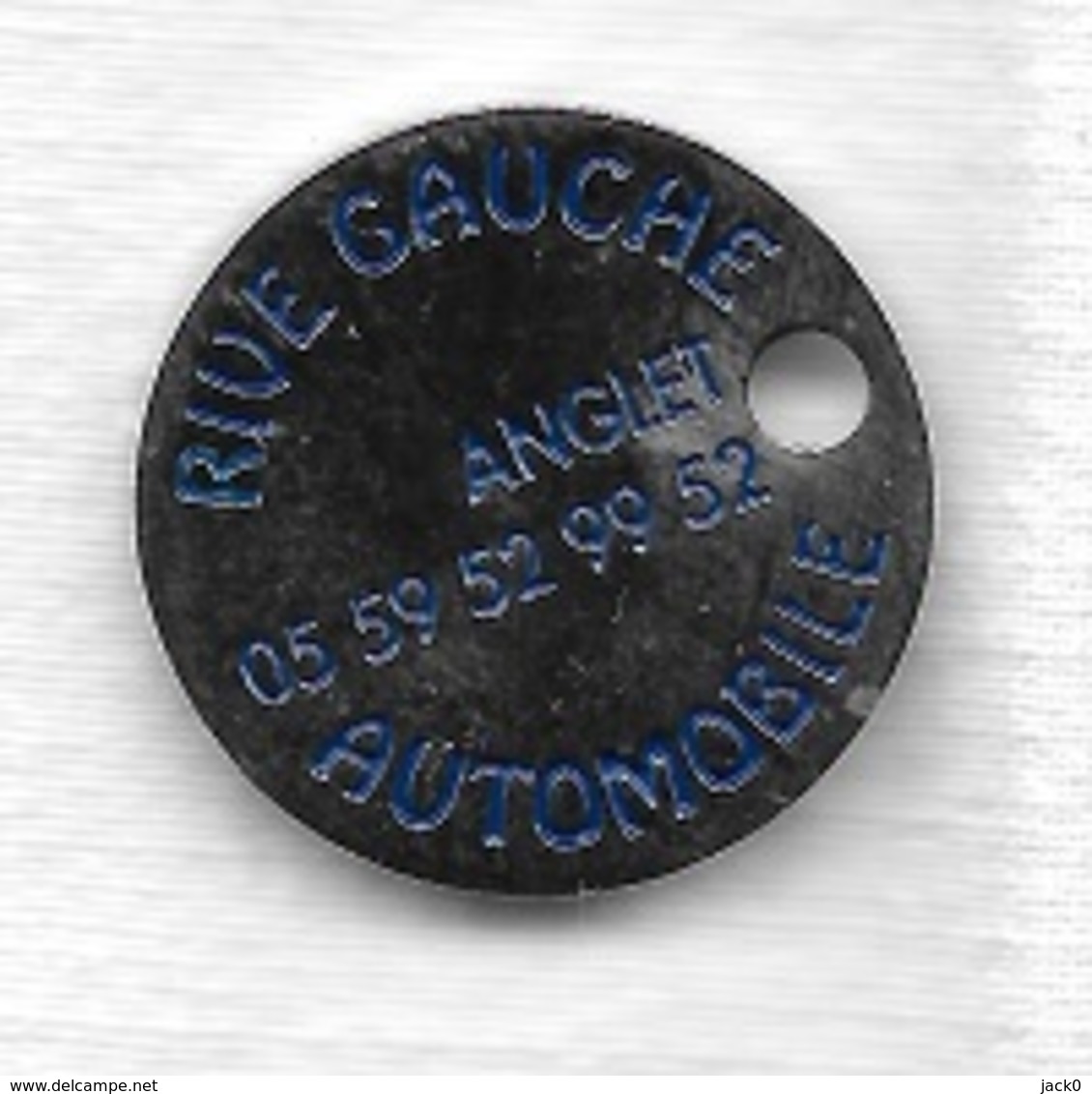 Jeton De Caddie  Villa,  Automobile  Blanche  Verso  RIVE  GAUCHE  AUTOMOBILE, ANGLET  ( 64 ) - Trolley Token/Shopping Trolley Chip