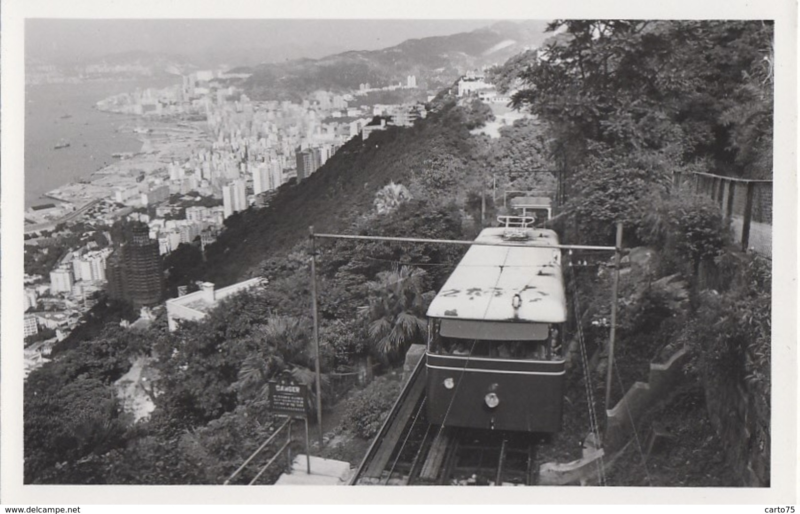 Chemins De Fer - Tramway - Chemins De Fer - China Hong-Kong - City And Tram - Tramways