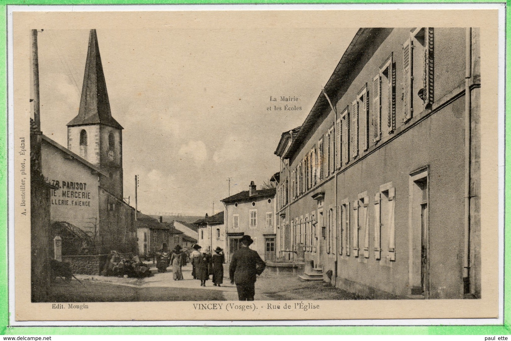 CPA - VINCEY (88) - Aspect De La Rue De L'Eglise Et Des Ecoles Dans Les Années 20 - Vincey