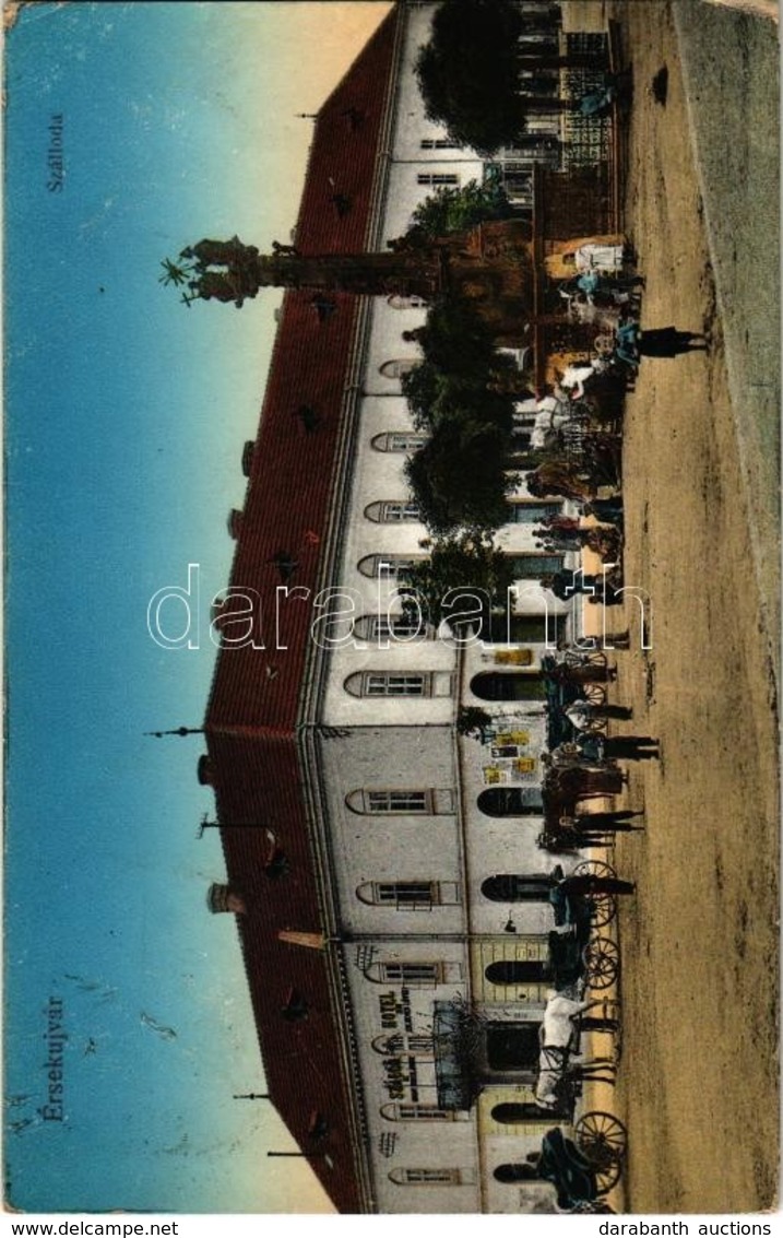 T2/T3 1915 Éreskújvár, Nové Zámky; Szálloda Az Arany Oroszlánhoz, Szentháromság Szobor, Lovashintók / Hotel, Trinity Sta - Non Classificati