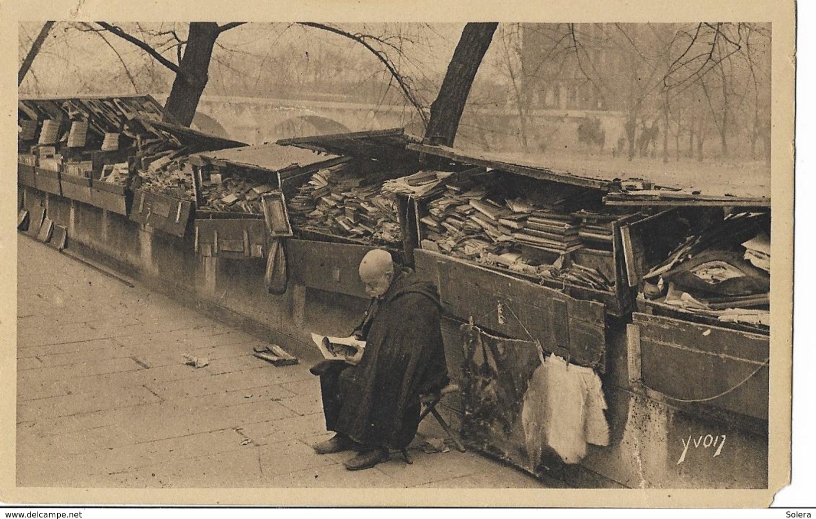 Paris - Bouquinistes Du Quai Voltaire - Otros & Sin Clasificación