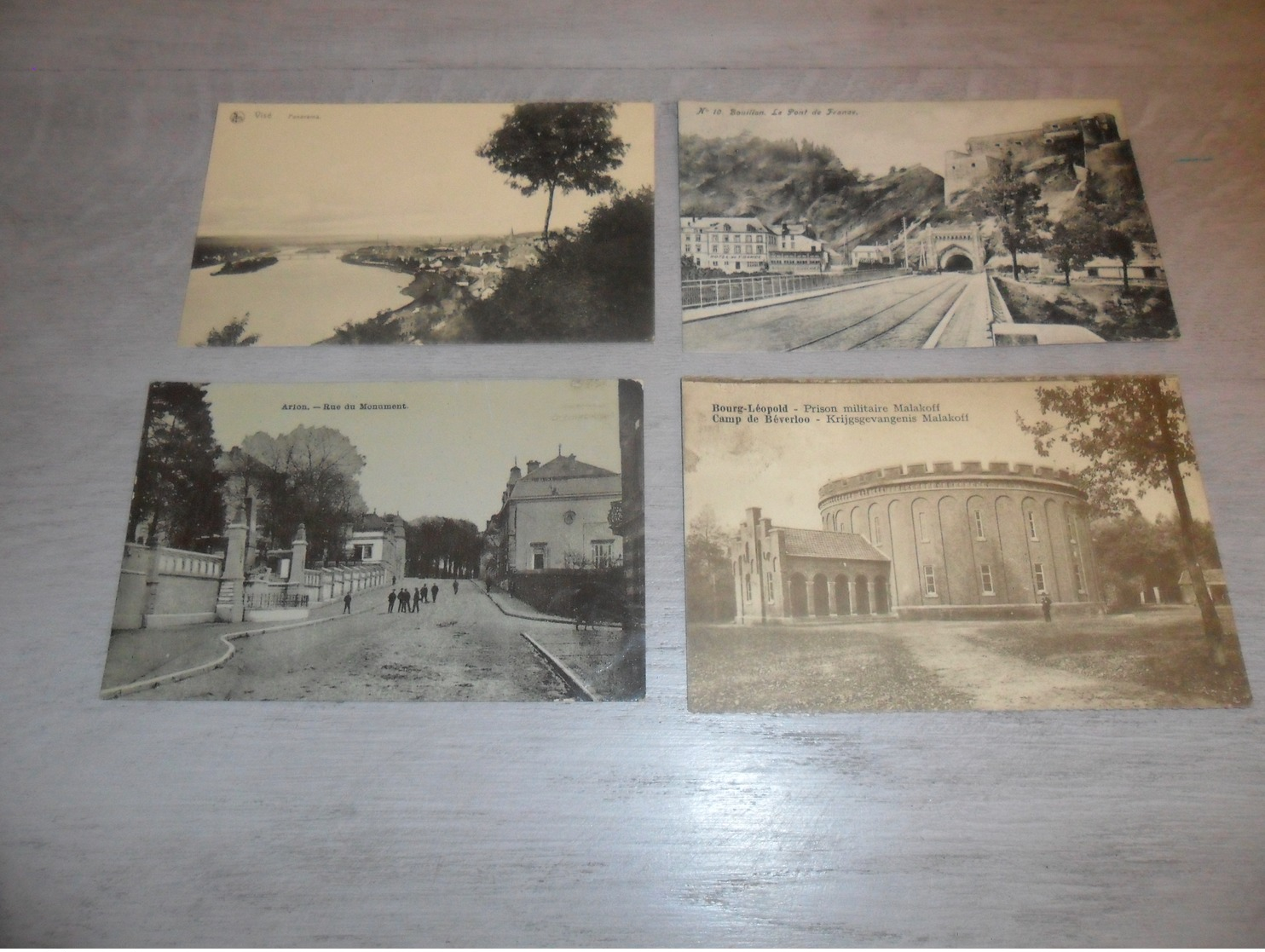 Grand lot de 100 cartes postales de Belgique        Groot lot van 100 postkaarten van België