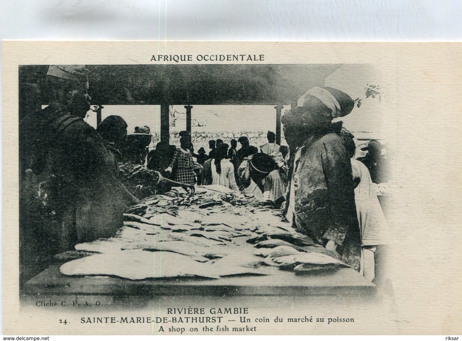 GAMBIE(SAINTE MARIE DE BARTHURST) MARCHE - Gambie