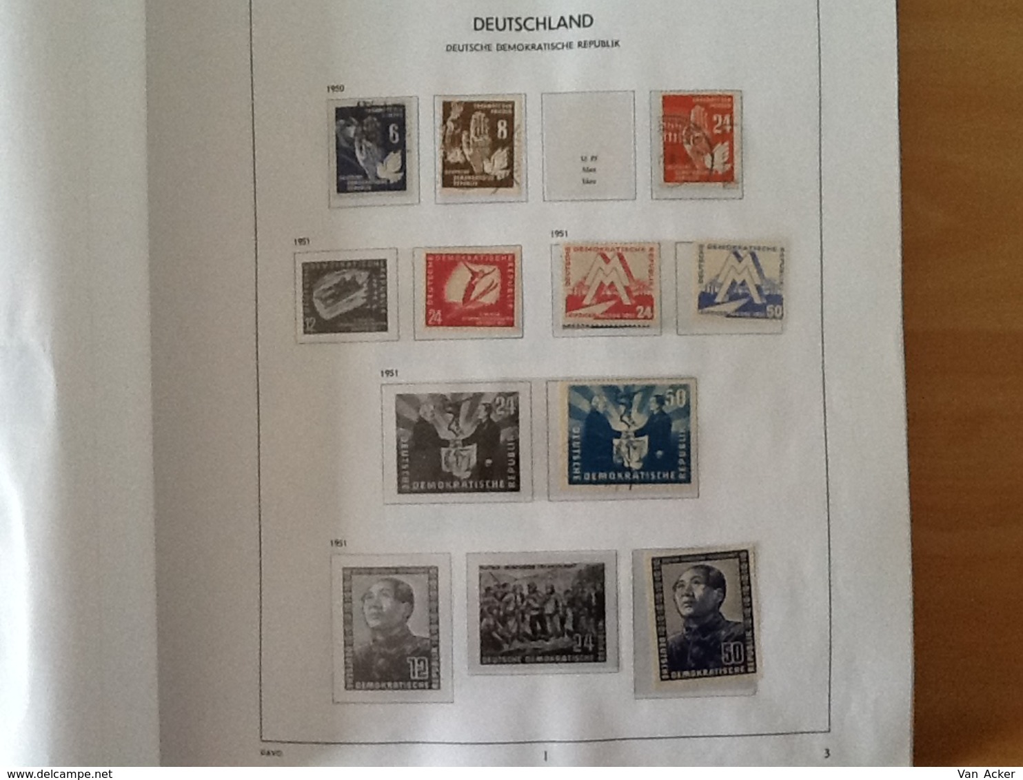 Collection East Germany 1949 Till 1990 MNH/MH/used. - Collections (en Albums)