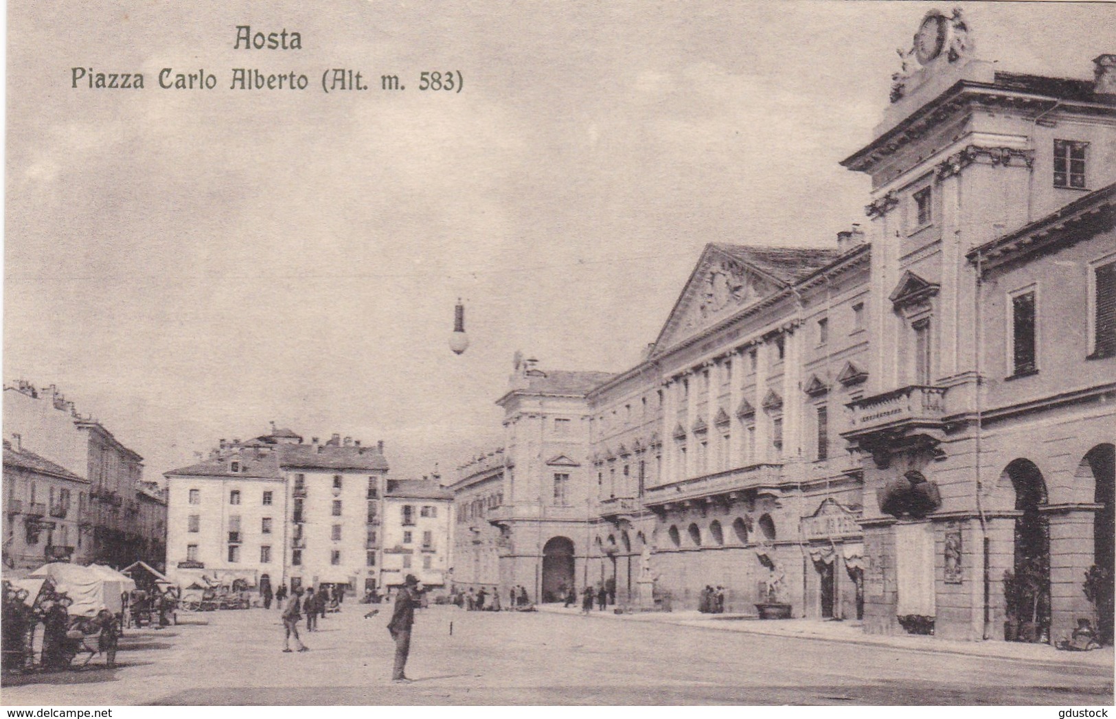 Italie - Aosta - Piazza Carlo Alberto (Alt. M. 583) - Aosta