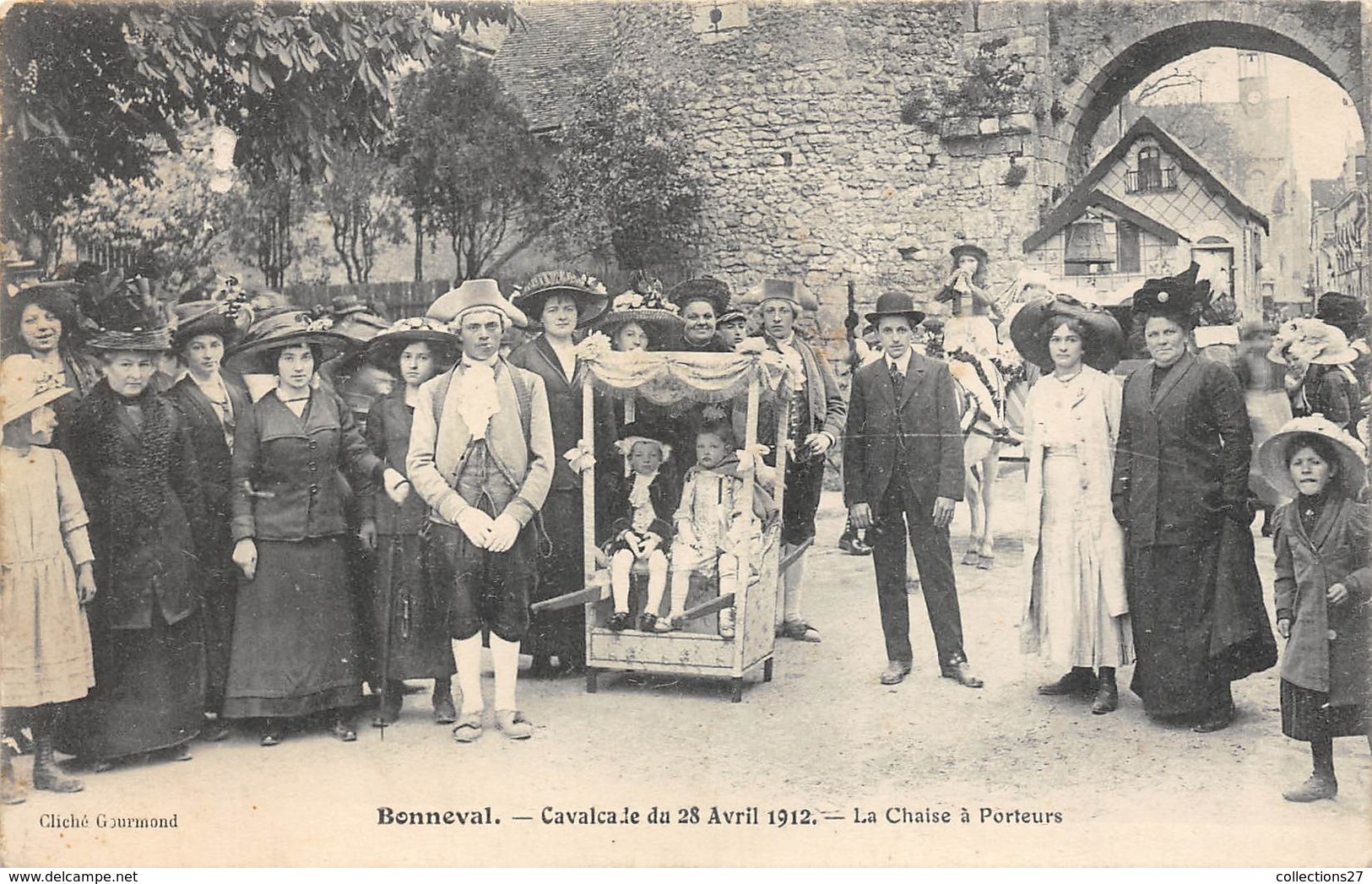 28-BONNEVAL- CAVALCADE DU 28 AVRIL 1912- LA CHAISE A PORTEUR - Bonneval