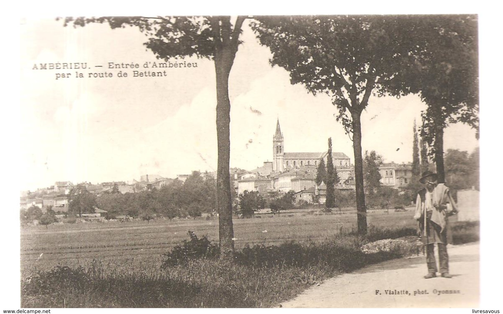 CPA Ambérieu (01) Entrée D'Ambérieu Par La Route De Battant écrite En 1917 - Non Classés