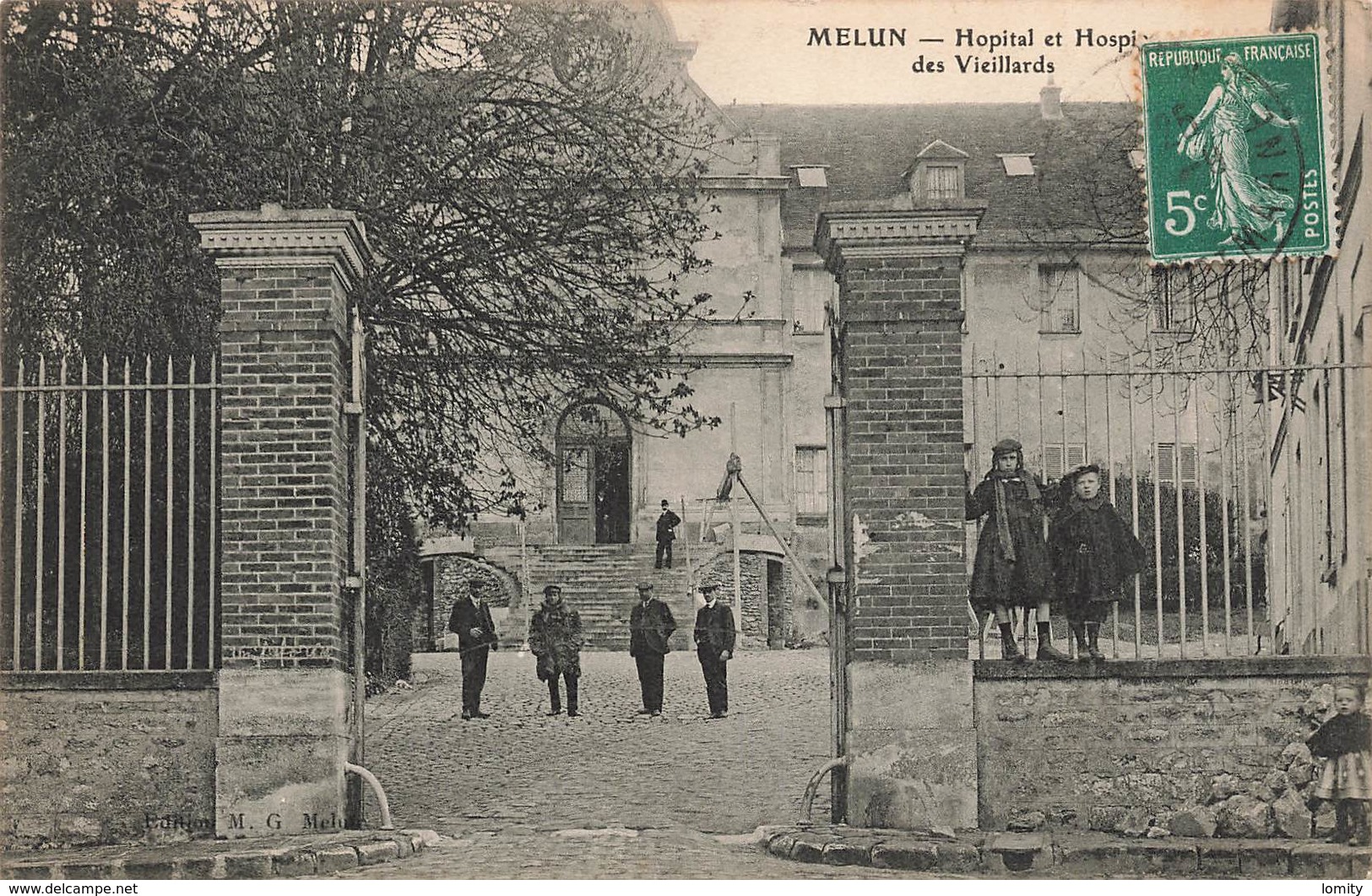 77 Melun Hopital Et Hospice Des Vieillards Cpa Carte Animée - Melun