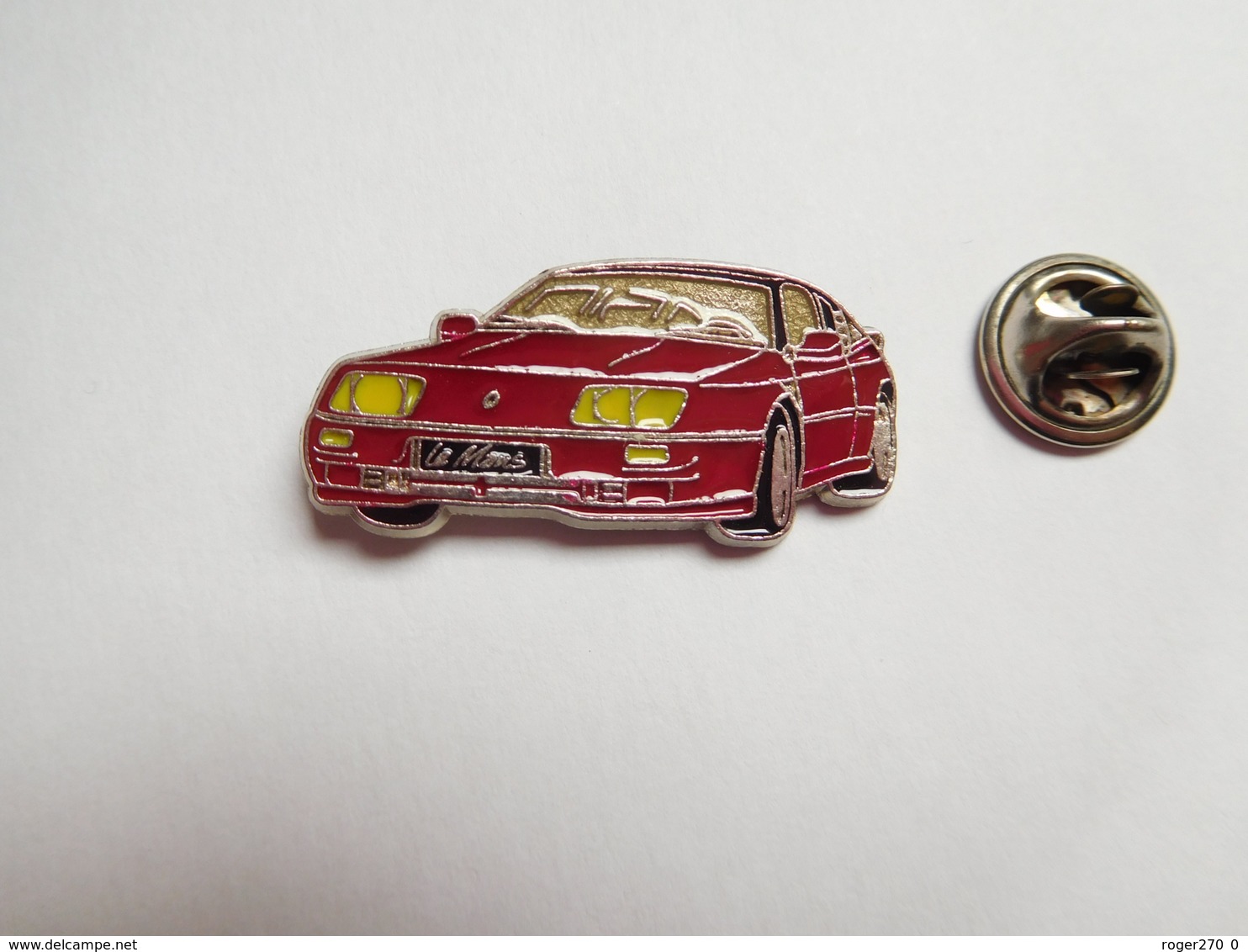 Beau Pin's , Auto Renault Alpine Le Mans Rouge - Renault