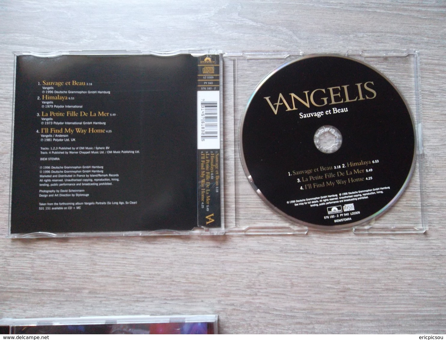 VANGELIS ( 3 Albums + 2 Singles )