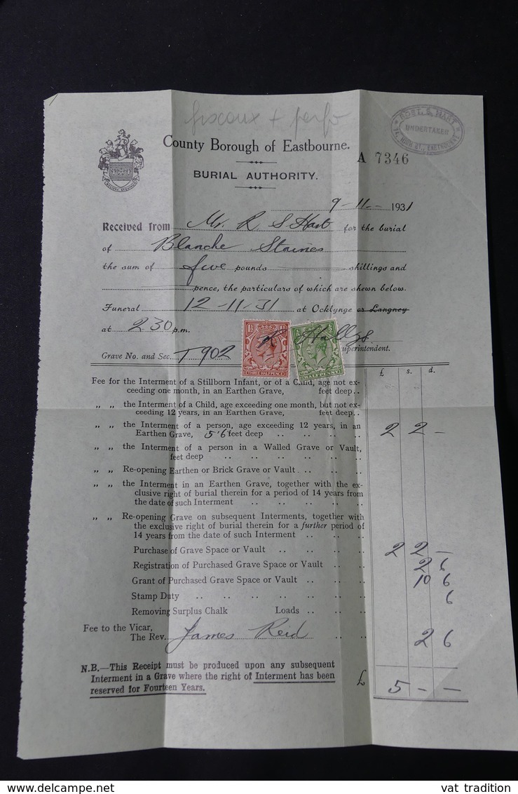 ROYAUME UNI - Fiscaux Perforés Sur Document En 1931 - L 28614 - Steuermarken