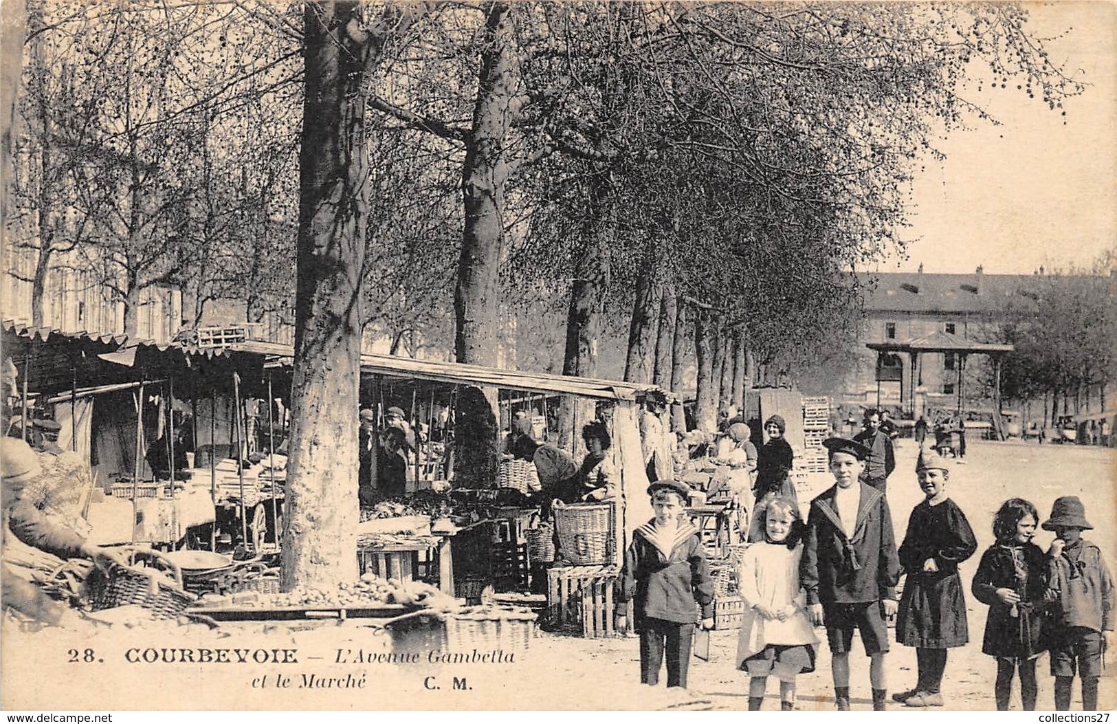 92-COURBEVOIE- L'AVENUE GAMBETTA - Courbevoie