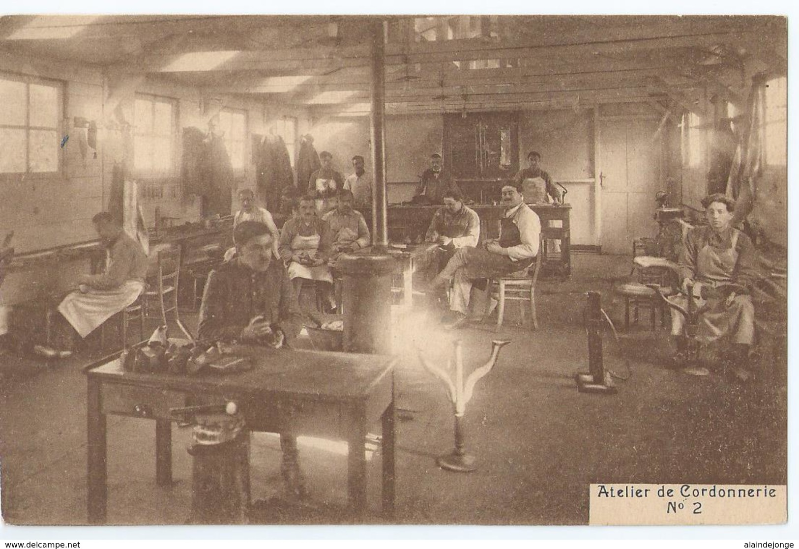 Sint-Pieters-Leeuw - Woluwe-Saint-Pierre - Ecole De Rééducation Professionnelle Pour Soldats Invalides - Cordonnerie - Haacht