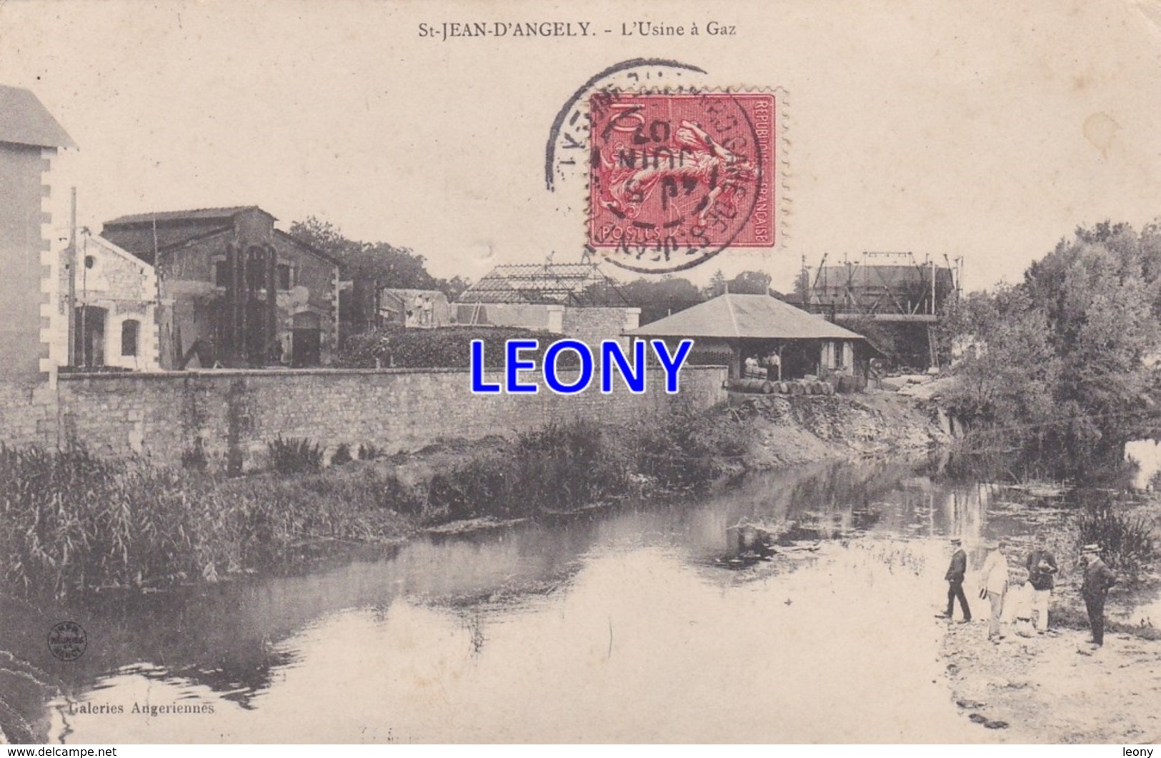 CPA   De ST JEAN D'ANGELY (17)  - L'USINE à GAZ - ANIMATIONS - 1907 - Saint-Jean-d'Angely