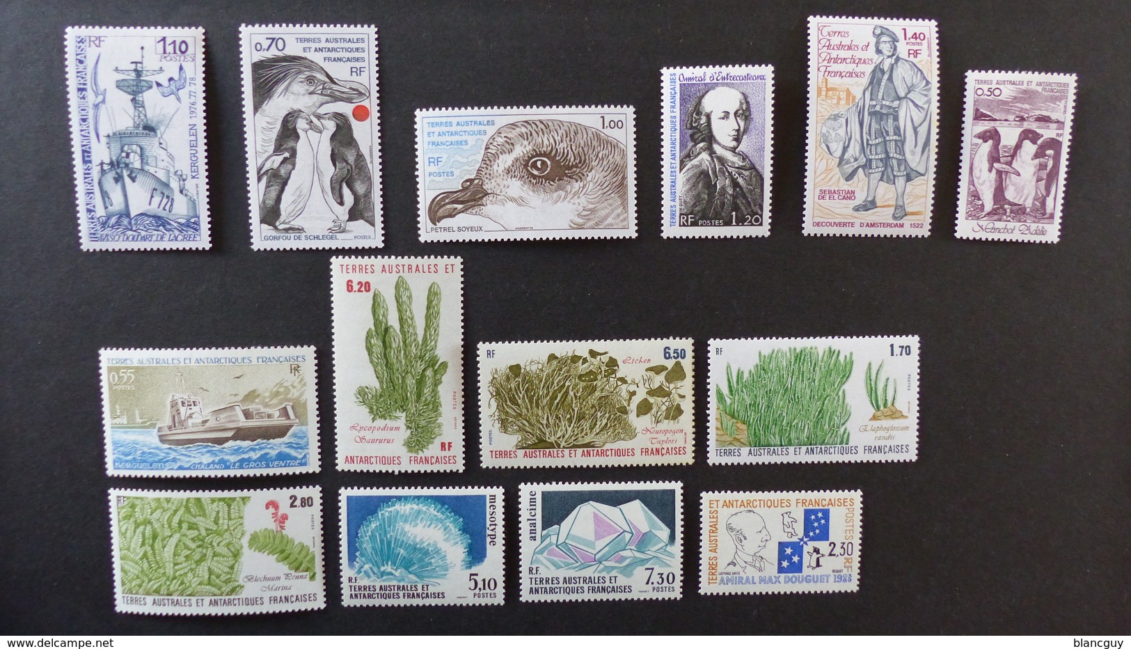 TAAF - Lot De 43 Timbres * Et **, D'un Bloc ** Et 13 Lettres - Cote Du Lot Plus De 400 Euros Vendu à 10 % Prix De Départ - Colecciones & Series