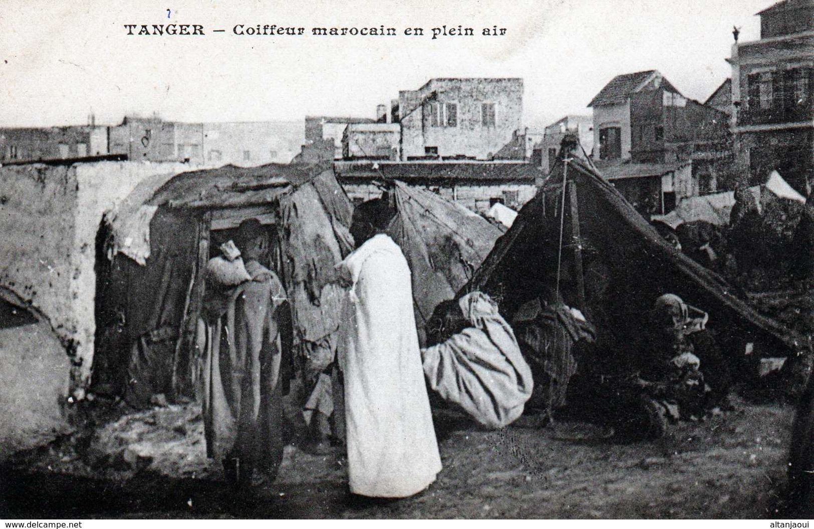 TANGER- 511 2 - Coiffeur Marocain En Plein Air. - Tanger