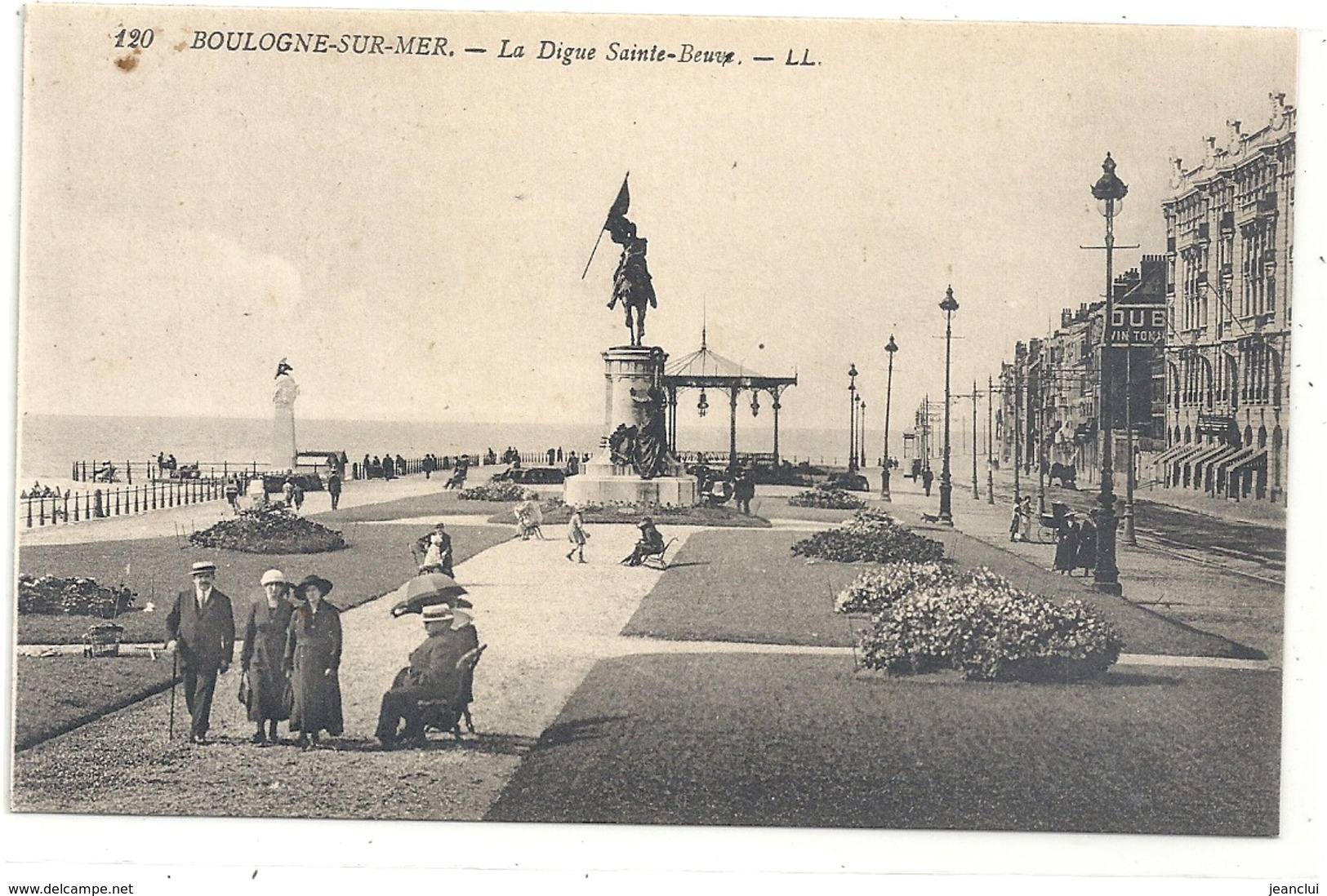 120. BOULOGNE-SUR-MER . LA DIGUE SAINTE-BEUVE . CARTE NON ECRITE - Boulogne Sur Mer