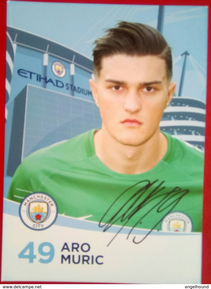 Manchester City  Aro Muric  Signed Card - Autographes