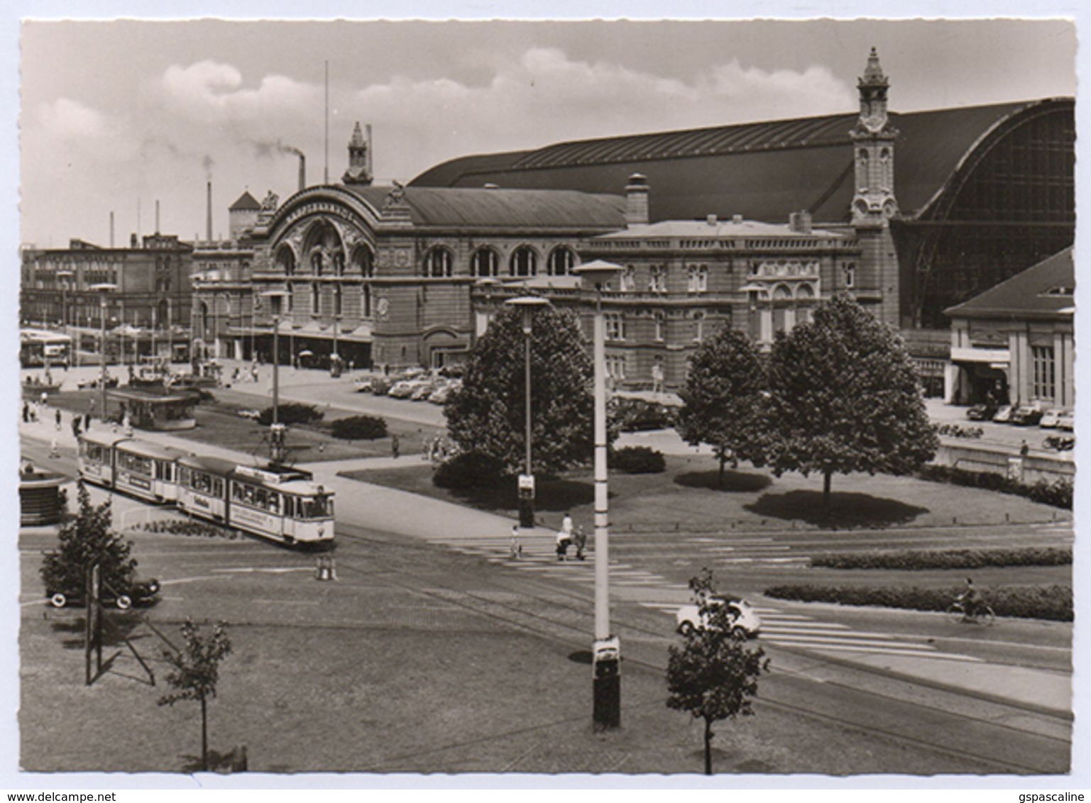 BREMEN - La Gare - Hauptbahnhof Tramway - Bremen