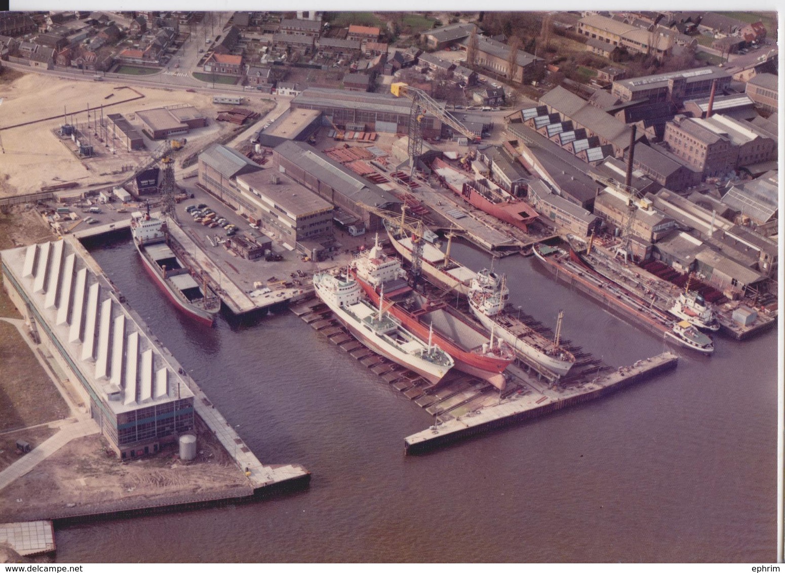 DE GROOT EN VAN VLIET SLIKKERVEER RIDDERKERK LUCHTFOTO AERO-CAMERA - Autres & Non Classés