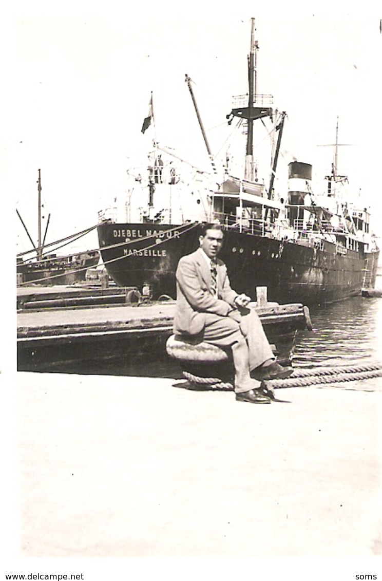 Photographie Ancienne De Cargo De La Cie De Navigation Mixte, Le Djebel Nador De Marseille à Quai, Photo De 1938, CNM - Bateaux