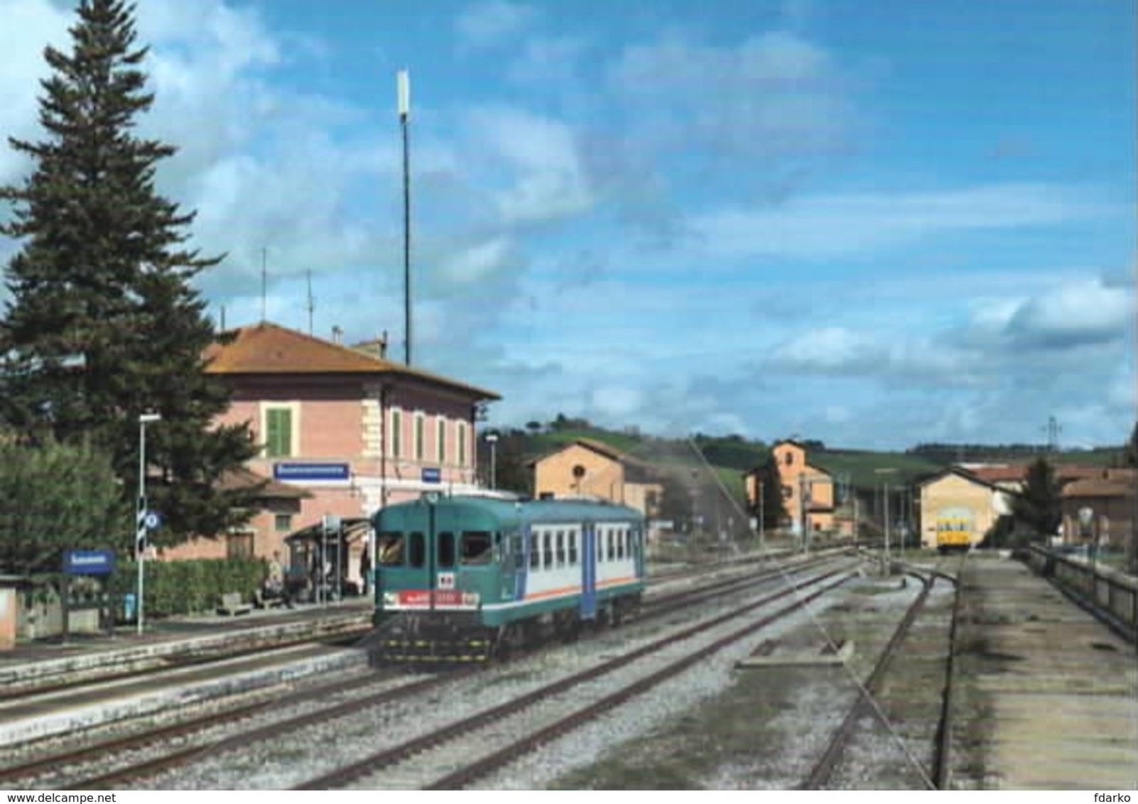 577 ALn 668.3195 Fiat Buonconvento Siena Rairoad Treain Railweys Treni Rotabili - Stazioni Con Treni