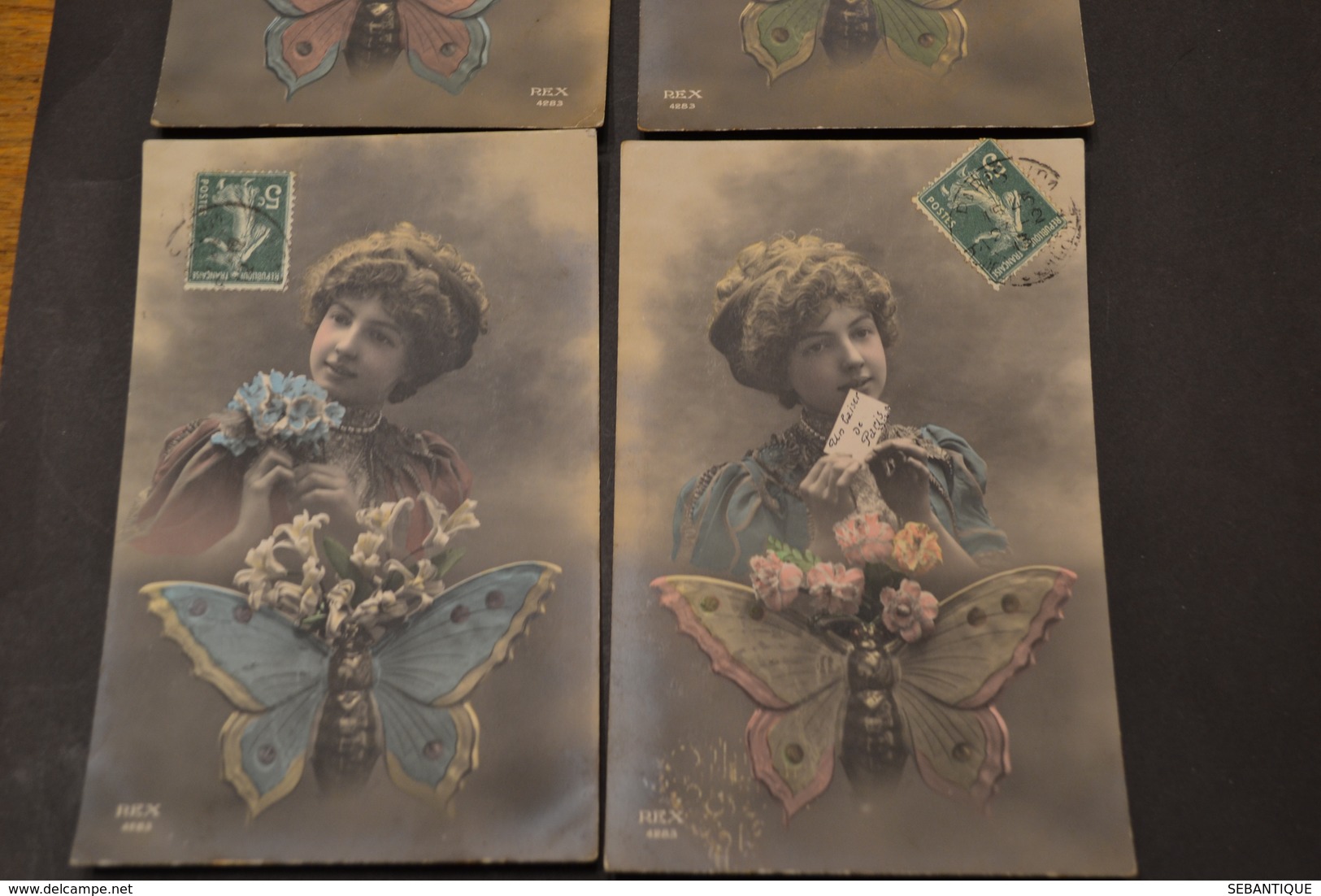 Carte Postale 1913 Femme Papillon Et Fleurs Série REX 4 Cartes - Femmes