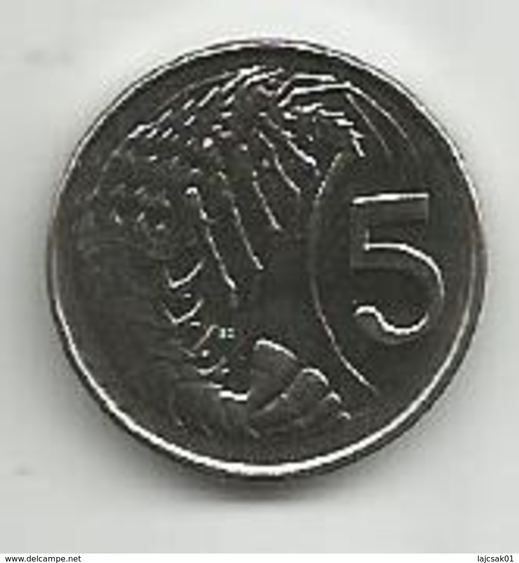 Cayman Islands 5 Cents 1992. High Grade - Cayman Islands