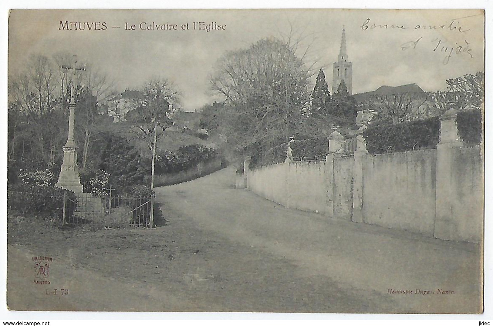 CPA 44 Loire Atlantique Mauves Dur Loire Le Calvaire Et L'église Près De Nantes Carquefou Ancenis Ligné Cellier Oudon - Mauves-sur-Loire