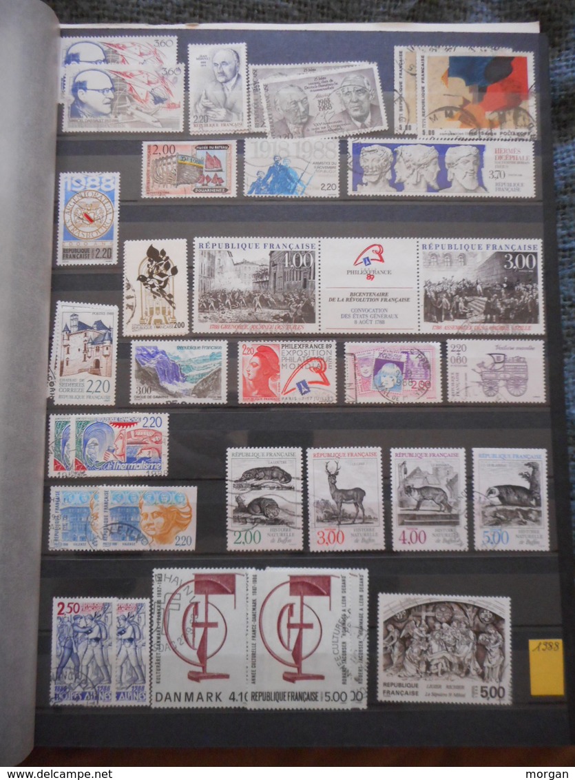 PHILATELIE, COLLECTION TIMBRES FRANCE 1986 / 2007 EN 2 ALBUMS Y et T,  TOUS LES SCANS