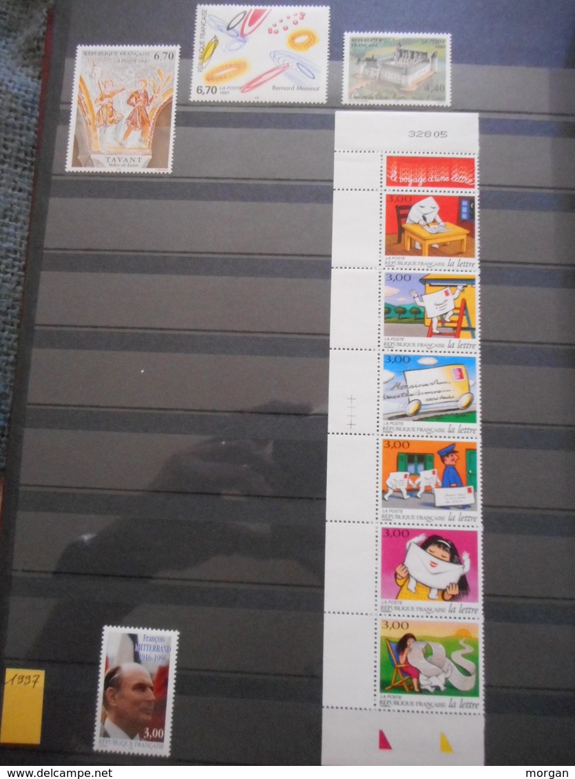 PHILATELIE, COLLECTION TIMBRES FRANCE 1986 / 2007 EN 2 ALBUMS Y et T,  TOUS LES SCANS